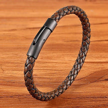 pulseira masculina couro, pulseira masculina moderna, pulseira de couro masculina grossa, pulseira luca, pulseira masculina de couro, pulseira de couro masculina, malelife